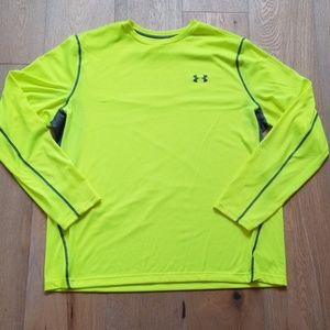 Men's Under Armour shirt